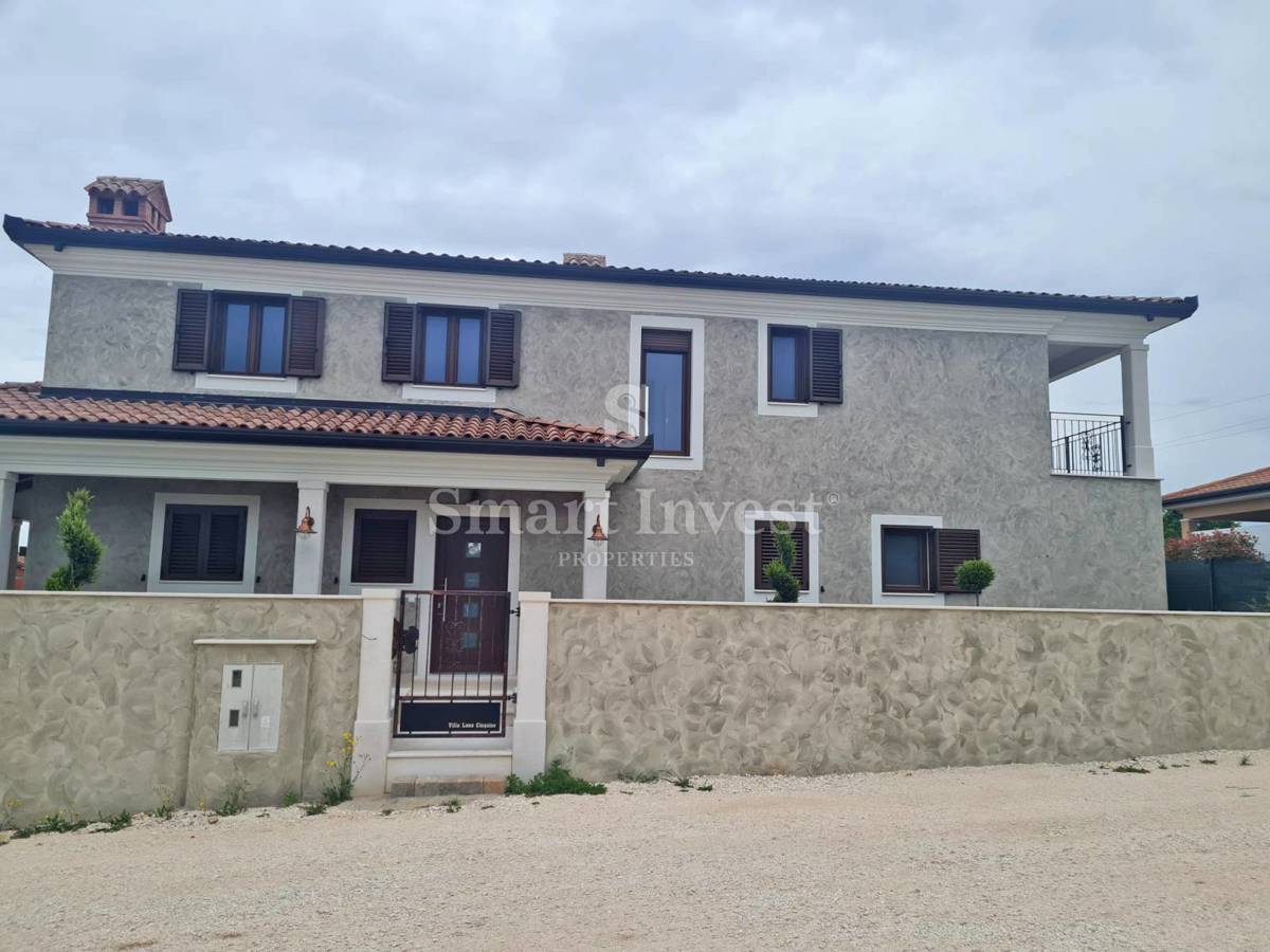 ISTRA - BUJE, nova vila z bazenom v bližini slovenske meje