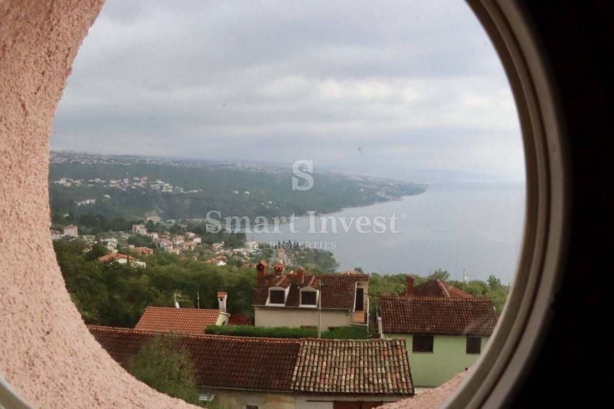 OPATIJA - POBRI, stanovanje s čudovitim pogledom na morje