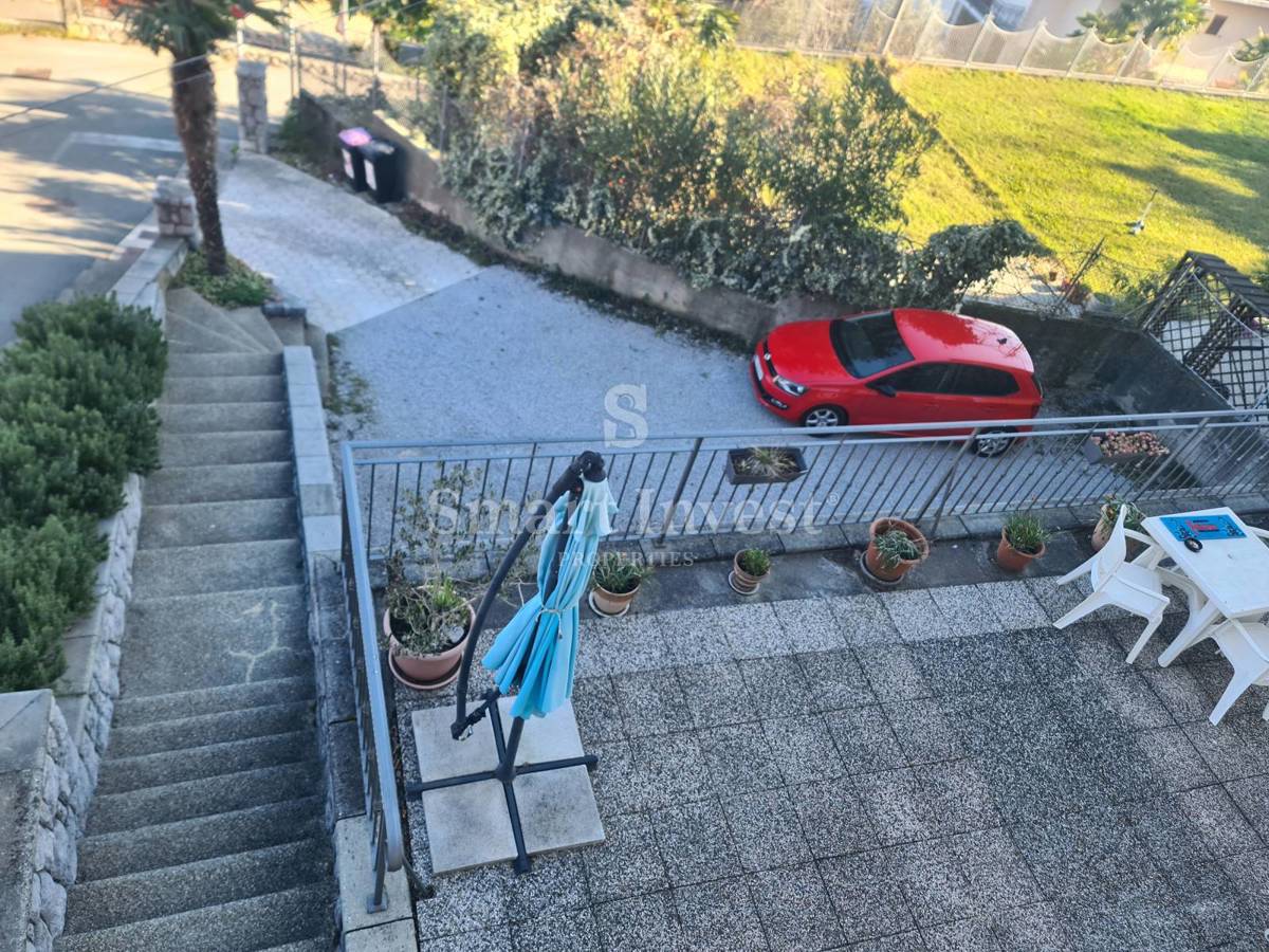 OPATIJA, Samostojna hiša s pogledom na morje v bližini centra in morja, prodamo