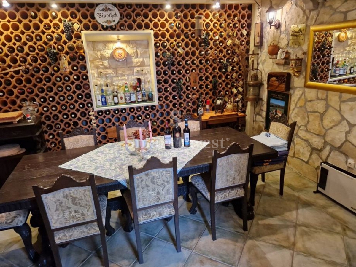 Hiša Matulji, 430m2