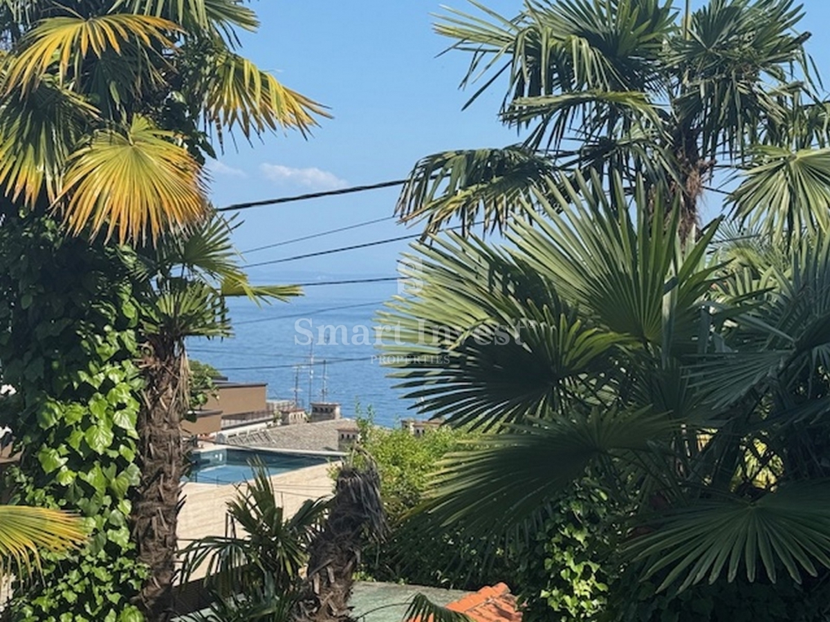 OPATIJA, stanovanje s parkirnim mestom v bližini morja