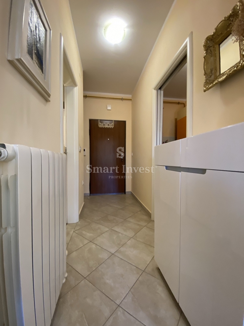 RIJEKA - DONJI ZAMET, stanovanje z balkonom in garažo