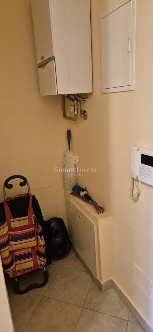 RIJEKA - DONJI ZAMET, stanovanje z balkonom in garažo