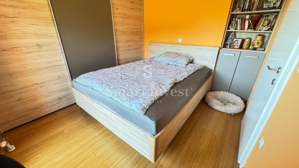 RIJEKA - DONJI ZAMET, stanovanje z balkonom in garažo