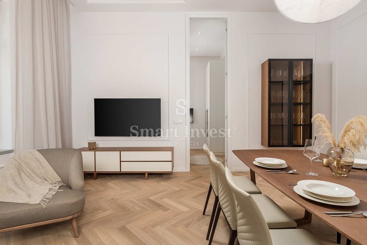 OPATIJA – CENTER, luksuzno stanovanje ob morju s teraso v prenovljeni vili