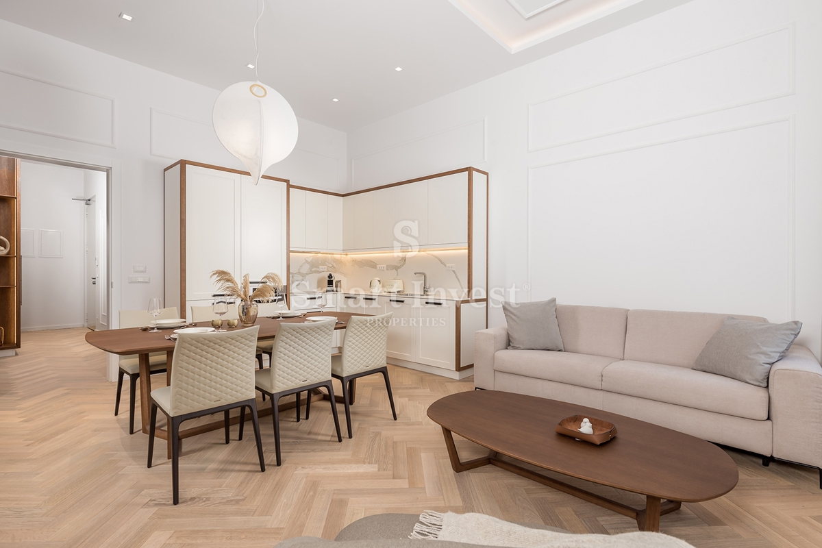 OPATIJA – CENTER, luksuzno stanovanje ob morju s teraso v prenovljeni vili