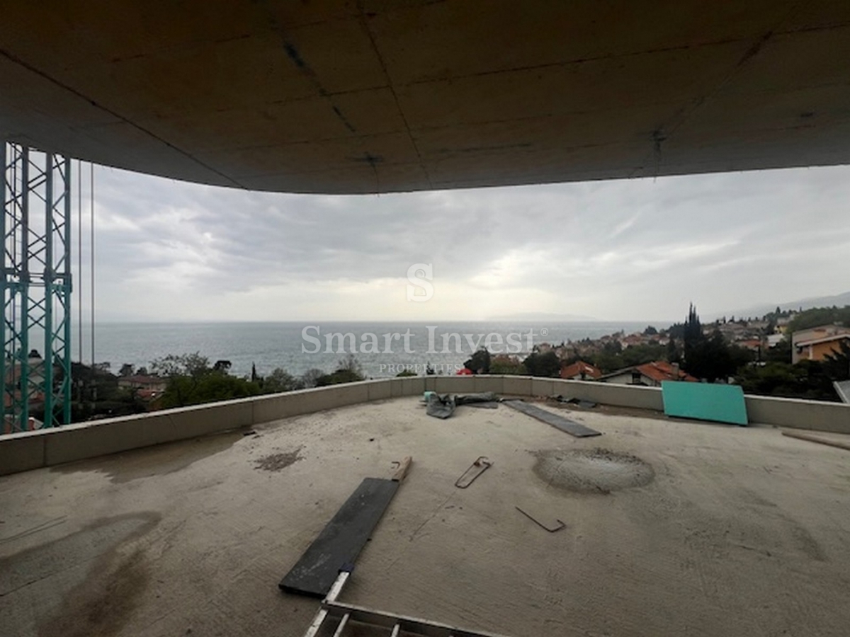 OPATIJA, stanovanje v vrhunski novogradnji z bazenom