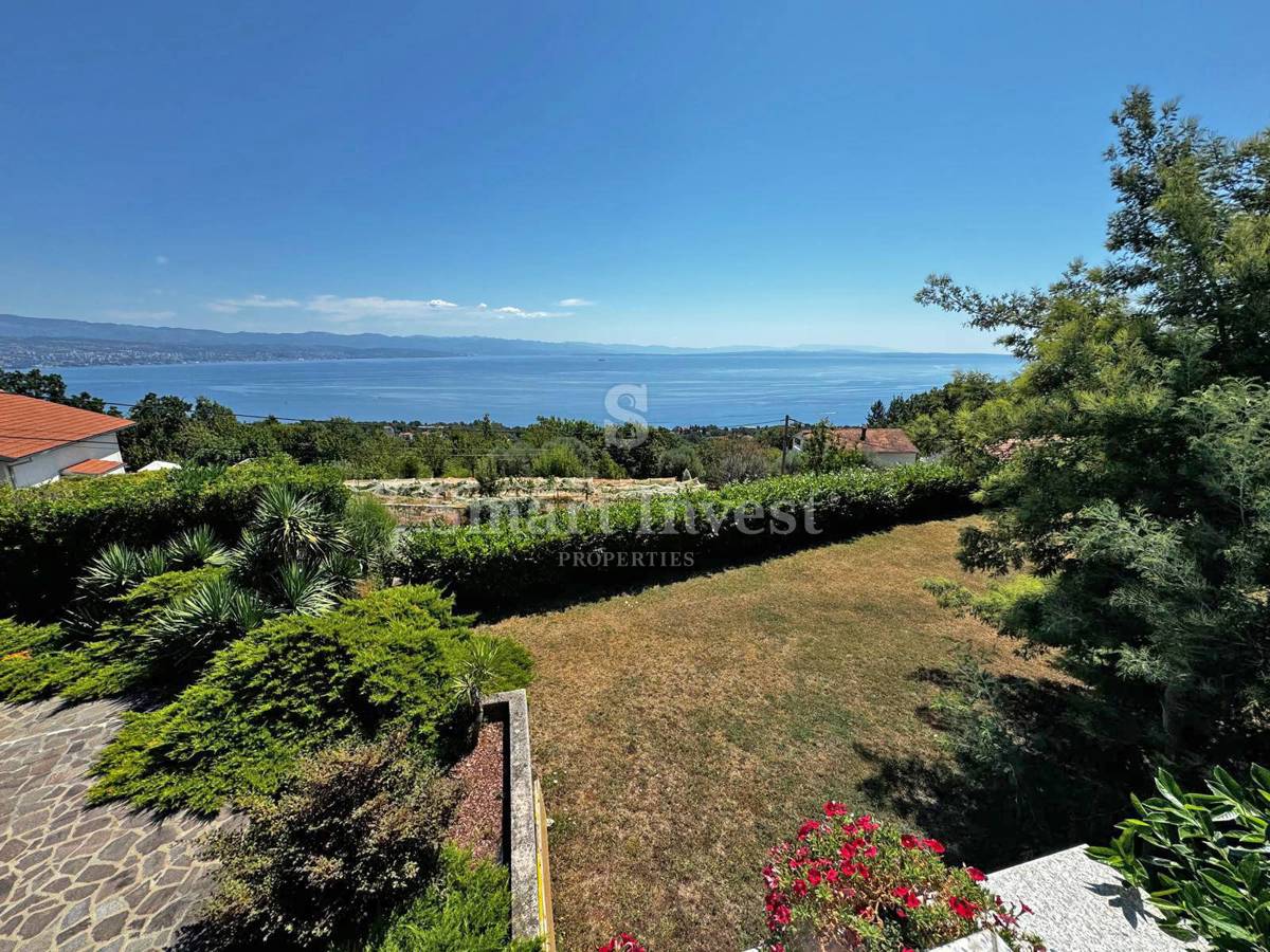 LOVRAN, očarljiva hiša s čudovitim pogledom na morje