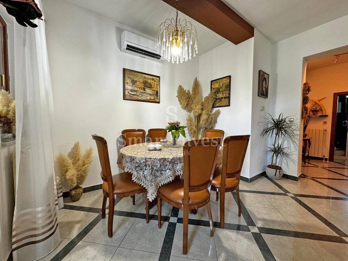 LOVRAN, očarljiva hiša s čudovitim pogledom na morje