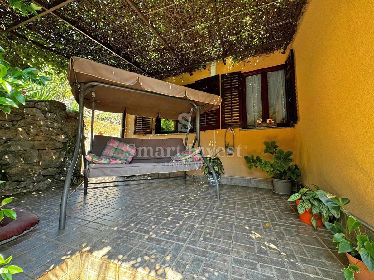 LOVRAN, očarljiva hiša s čudovitim pogledom na morje