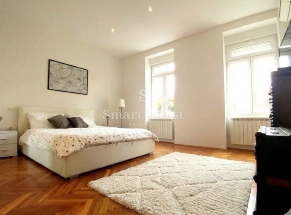 OPATIJA, prostorno stanovanje z balkonom in pogledom na morje