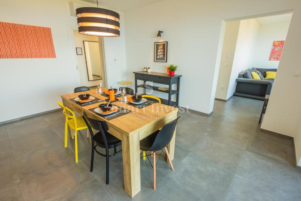 IKA - OPRIĆ, vila s 4 apartmaji in panoramskim pogledom na morje