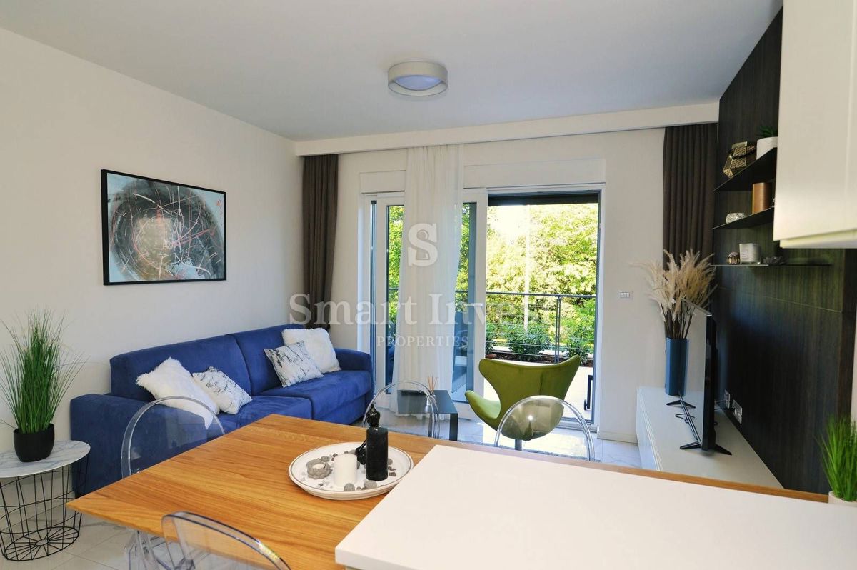 OPATIJA - CENTER, Luxury villa with 6 apartment and sea view