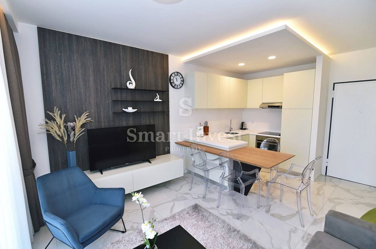 OPATIJA - CENTER, Luxury villa with 6 apartment and sea view