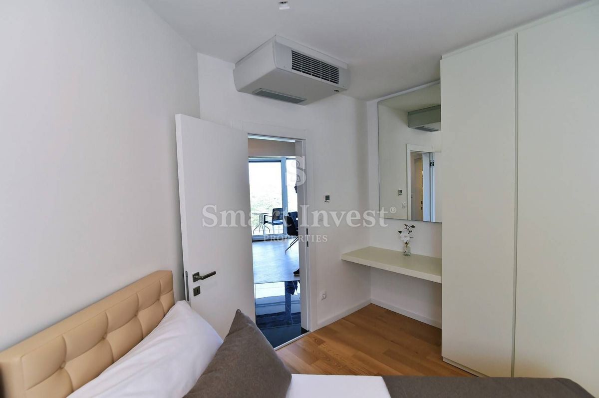 OPATIJA - CENTER, Luxury villa with 6 apartment and sea view
