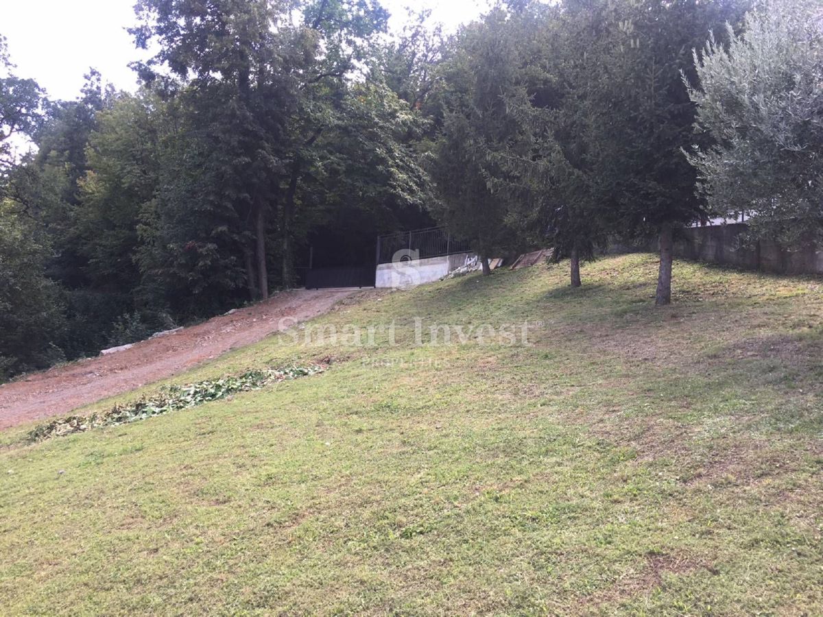 Zemljišče Rukavac, Matulji, 1.175m2