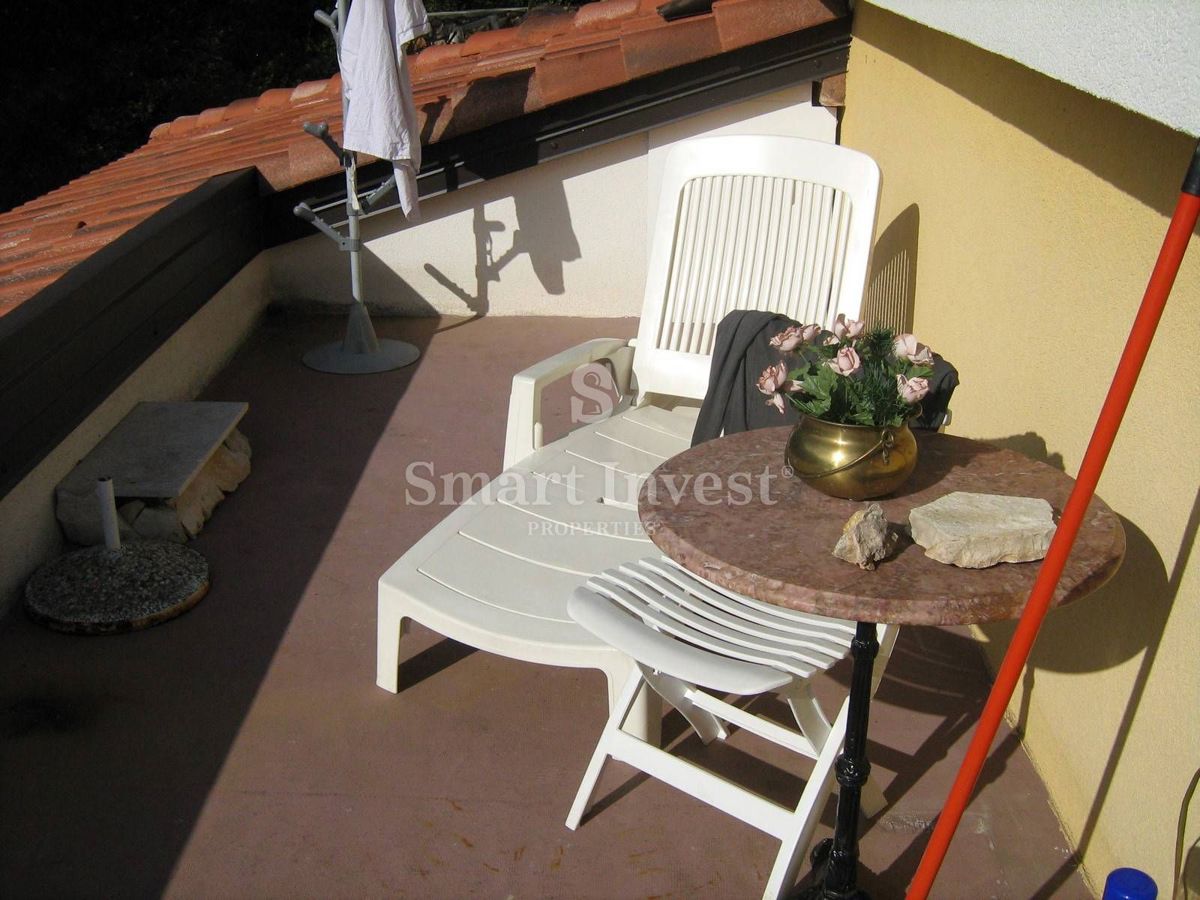 OPATIJA, 2-bedrooms apartment of 78 m2 with sea view and parking