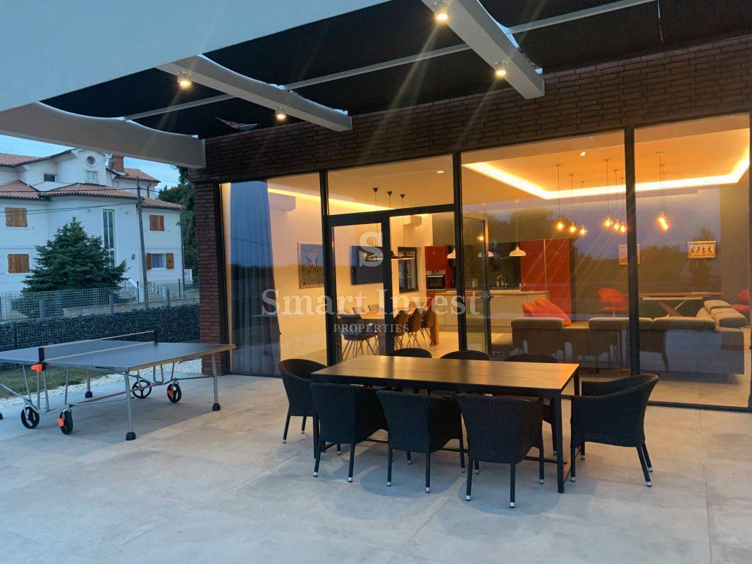 ISTRIA - MEDULIN, MODERN 4-BEDROOMS VILLA WITH SEA VIEW