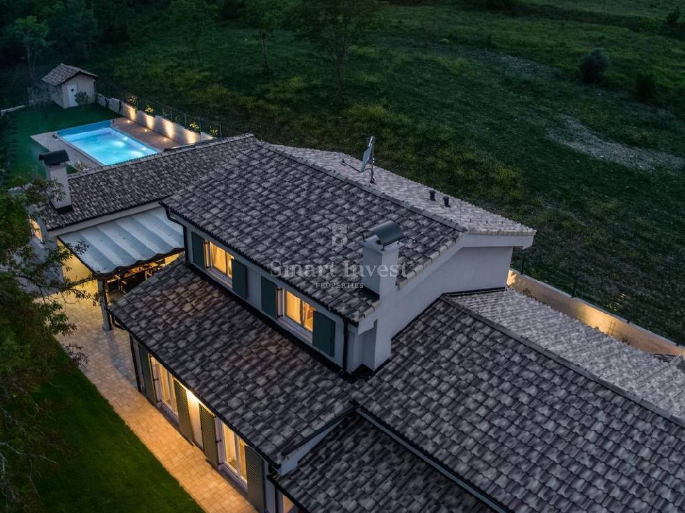 Hiša Grožnjan, 220m2