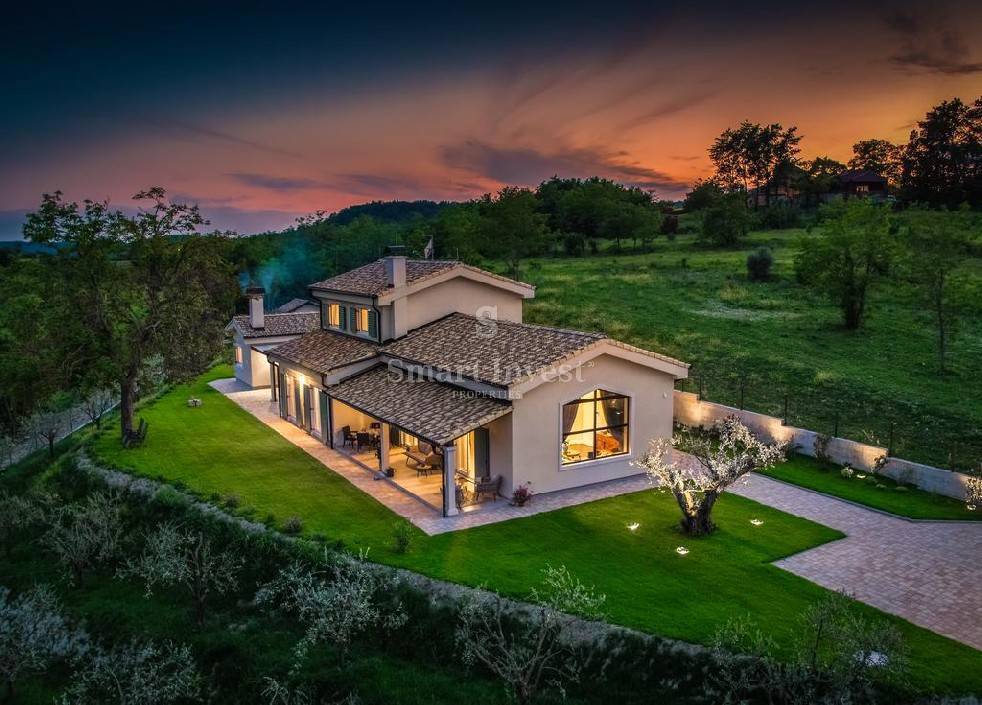 Hiša Grožnjan, 220m2