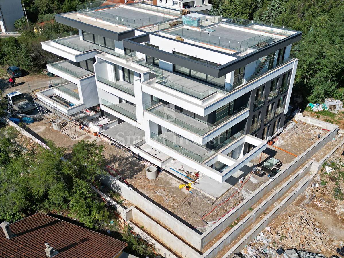 RIJEKA - TRSAT, Luksuzni penthouse s pogledom na morje (S11)