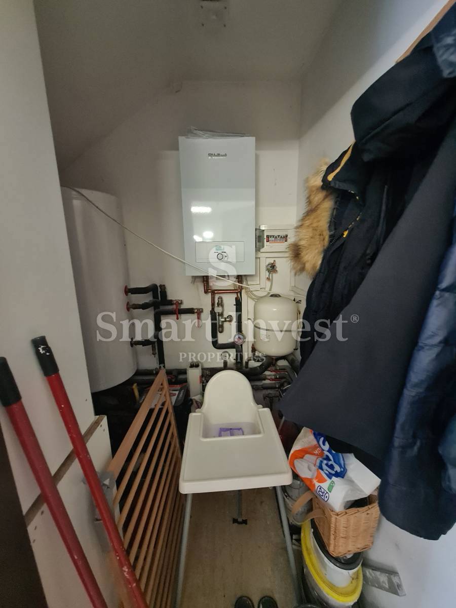 LOVRAN, Lepa samostojna hiša z bazenom, prodamo