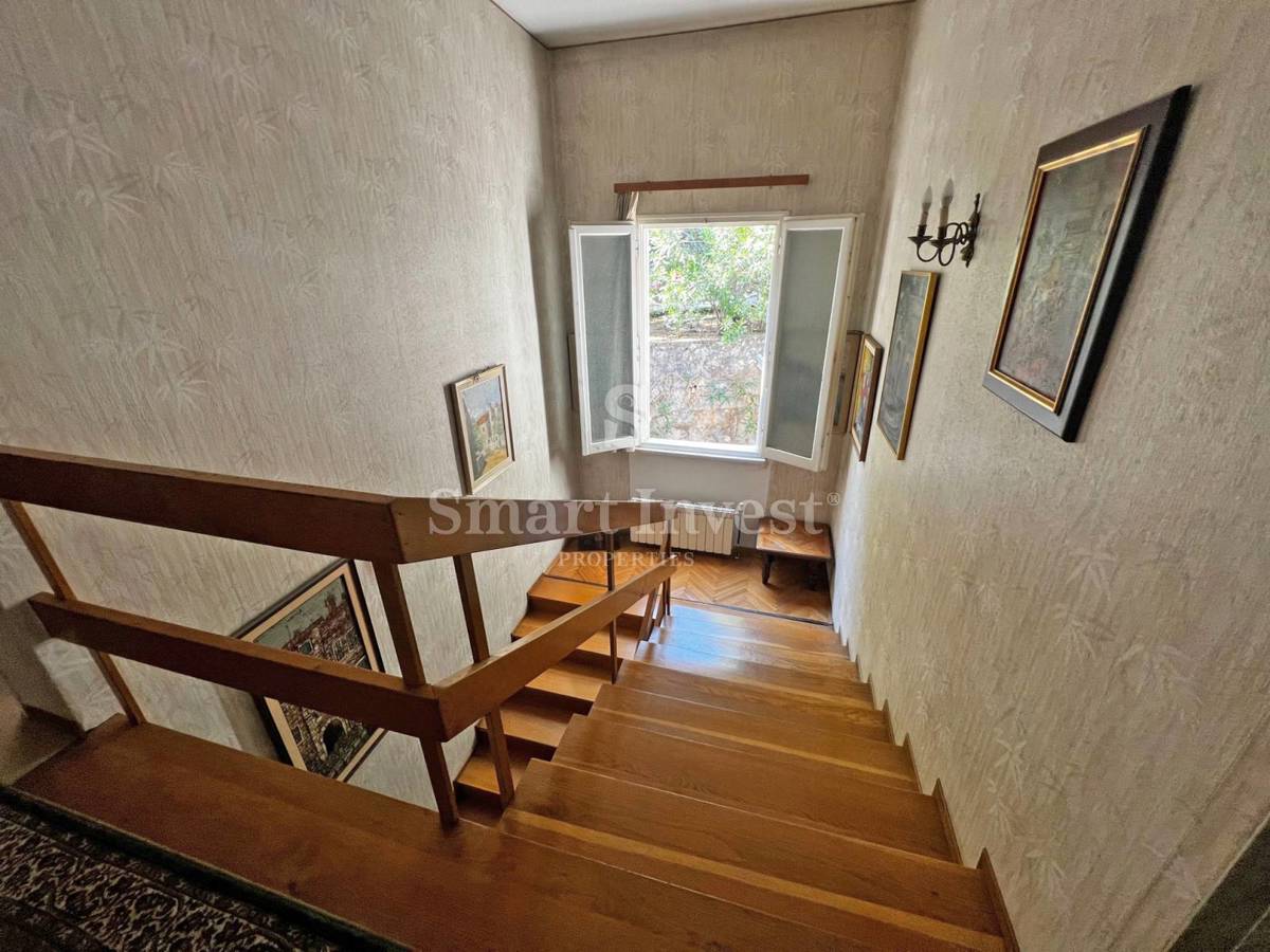 OPATIJA - CENTER, Samostojna hiša s pogledom na morje, blizu morja