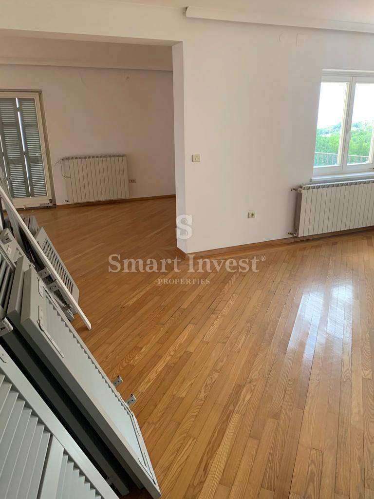OPATIJA, vila z bazenom, panoramskim pogledom na morje in prostornim vrtom