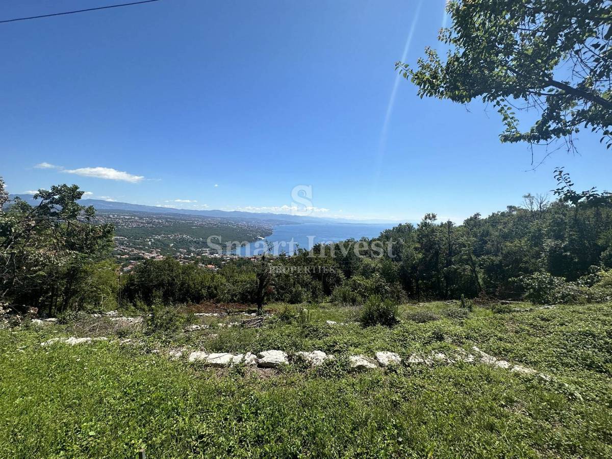 OPATIJA - BREGI, gradbeno zemljišče 5208 m2 s pogledom na morje