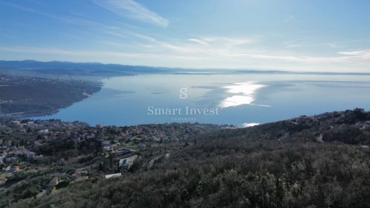 OPATIJA - BREGI, gradbeno zemljišče 5208 m2 s pogledom na morje