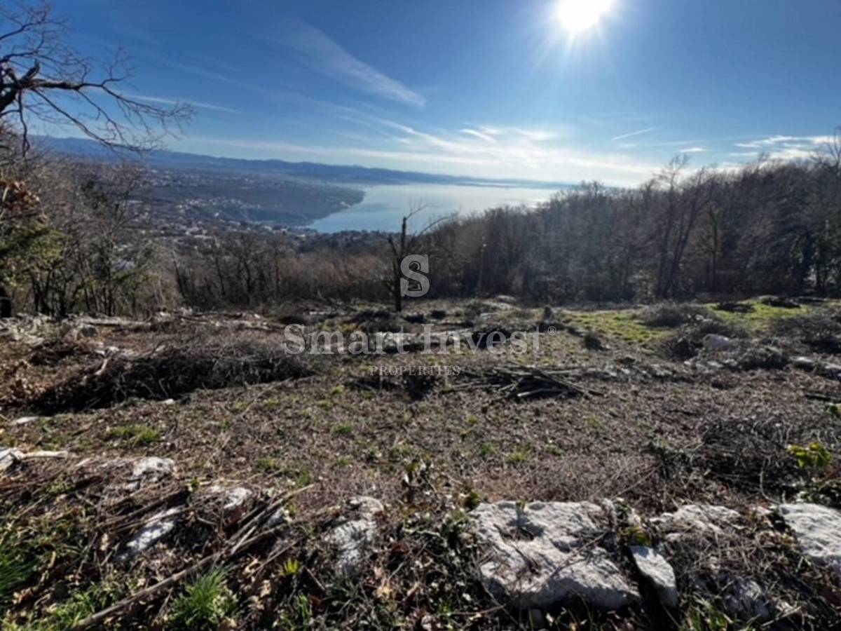 OPATIJA - BREGI, gradbeno zemljišče 5208 m2 s pogledom na morje