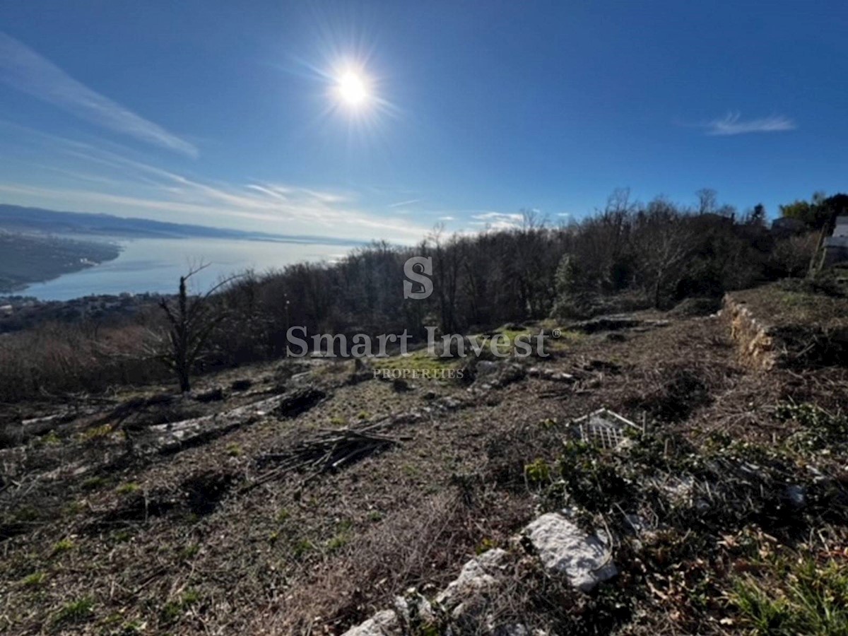 OPATIJA - BREGI, gradbeno zemljišče 5208 m2 s pogledom na morje