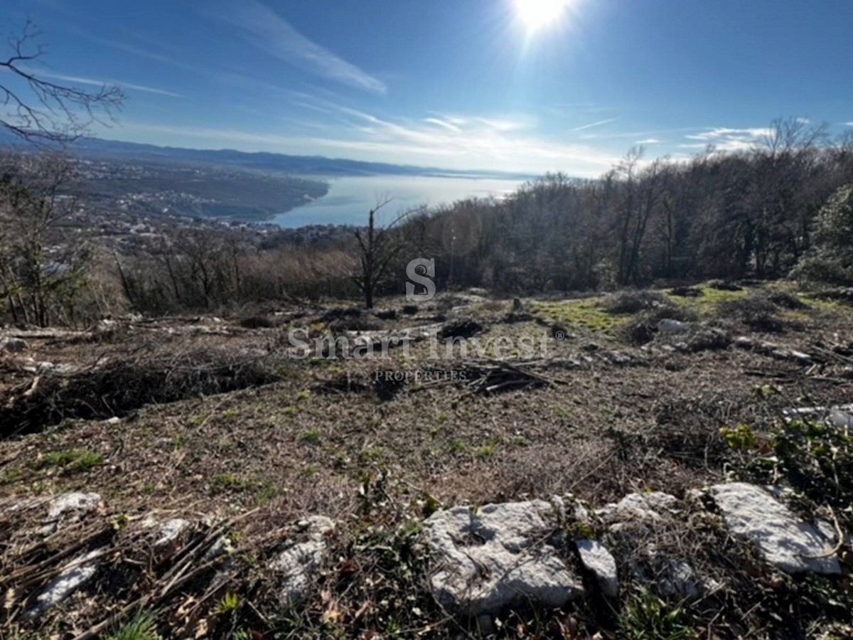 OPATIJA - BREGI, gradbeno zemljišče 5208 m2 s pogledom na morje