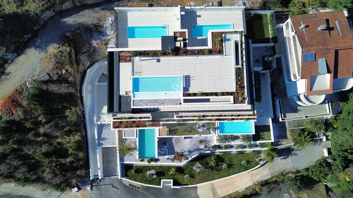 OPATIJA, luksuzen penthouse z neprekosljivim pogledom na morje in strešno teraso z bazenom
