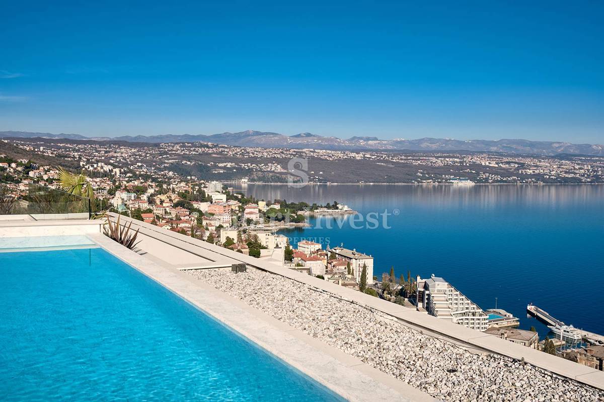 OPATIJA, luksuzen penthouse z neprekosljivim pogledom na morje in strešno teraso z bazenom