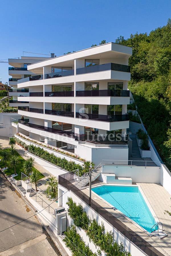OPATIJA, stanovanje v kompleksu z bazenom
