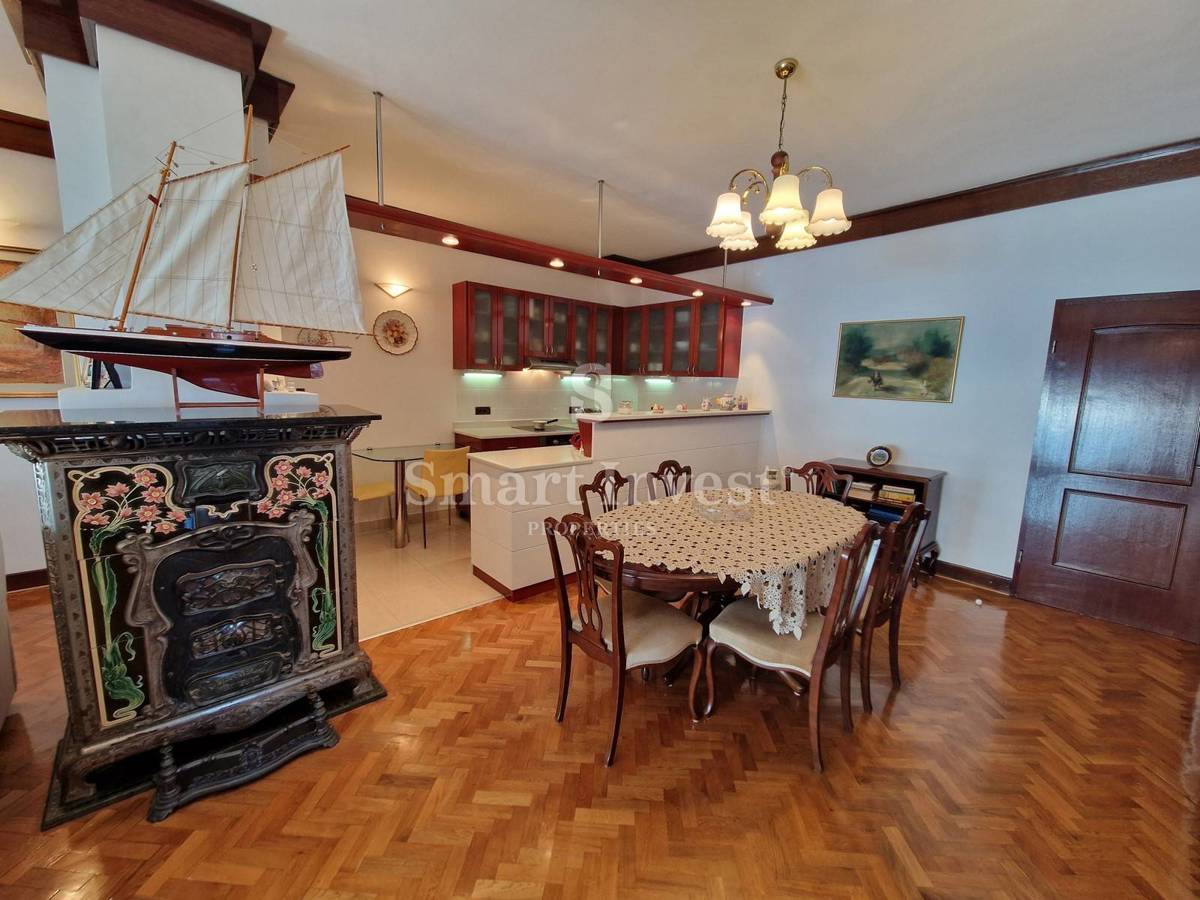 OPATIJA, stanovanje z garažo in pogledom na morje