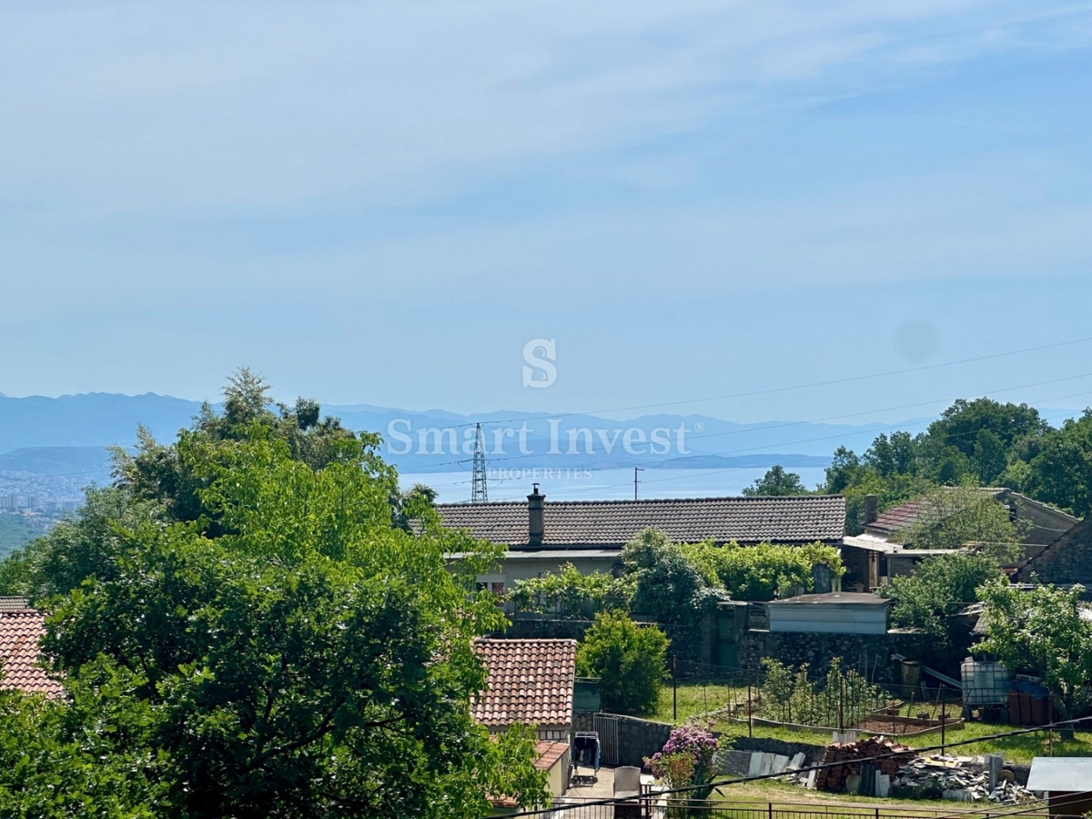 OPATIJA - RUKAVAC, samostojna hiša s pogledom na morje na mirni lokaciji