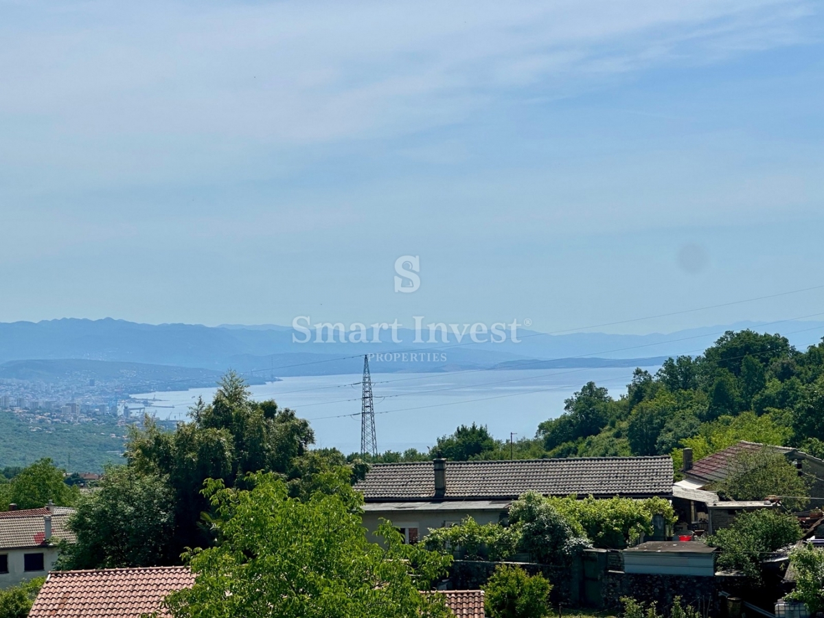 OPATIJA - RUKAVAC, samostojna hiša s pogledom na morje na mirni lokaciji