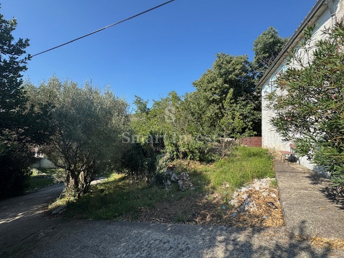 BRSEČ, popolnoma prenovljena avtentična hiša