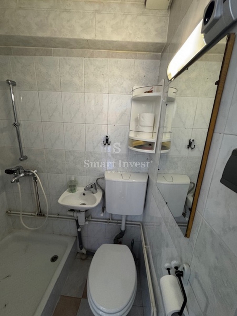 BRSEČ, popolnoma prenovljena avtentična hiša