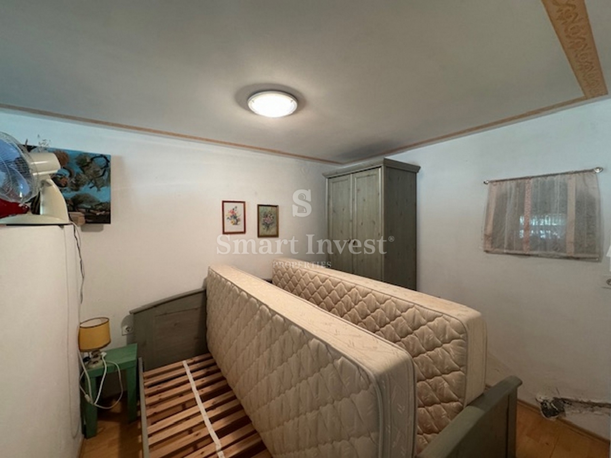 BRSEČ, popolnoma prenovljena avtentična hiša