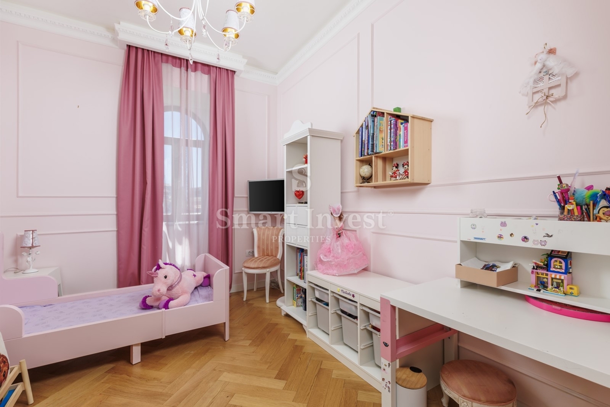 OPATIJA, luksuzni penthouse v stari vili s parkirnim mestom