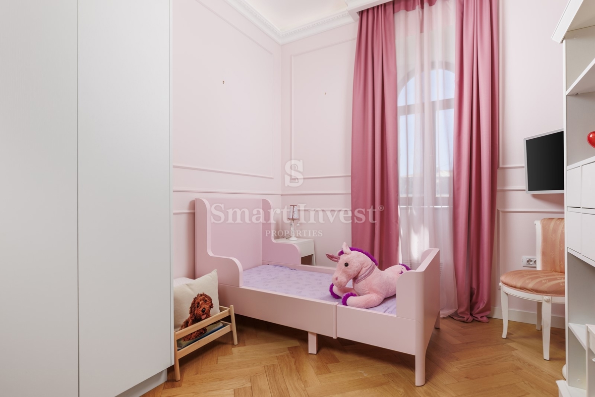 OPATIJA, luksuzni penthouse v stari vili s parkirnim mestom