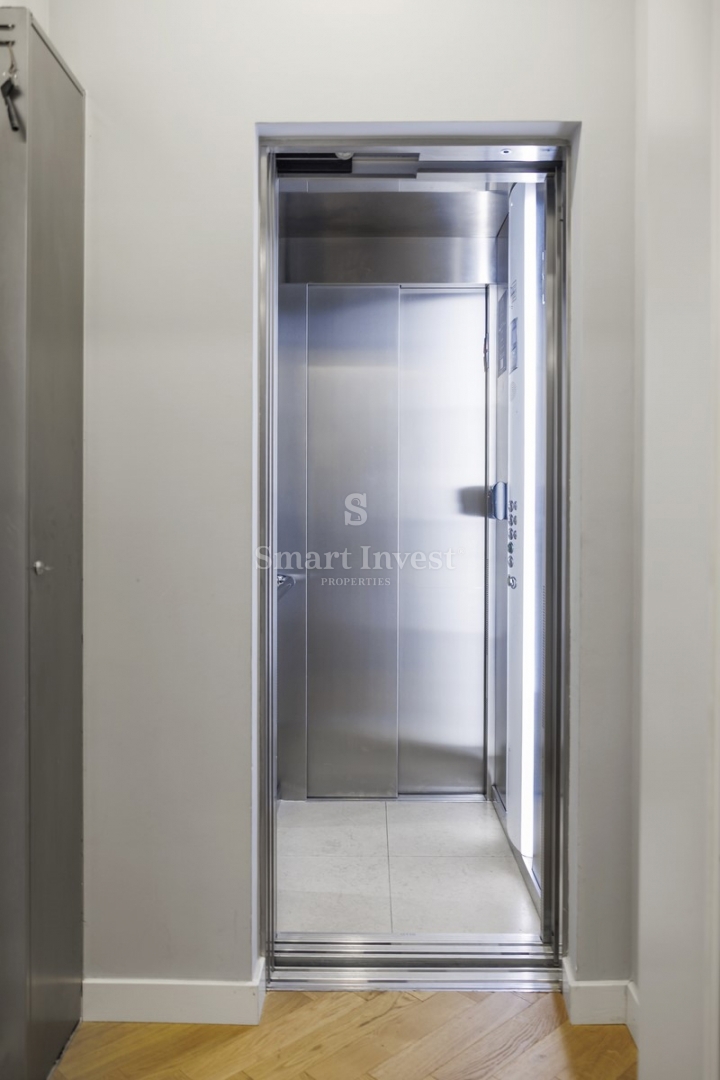 OPATIJA, luksuzni penthouse v stari vili s parkirnim mestom