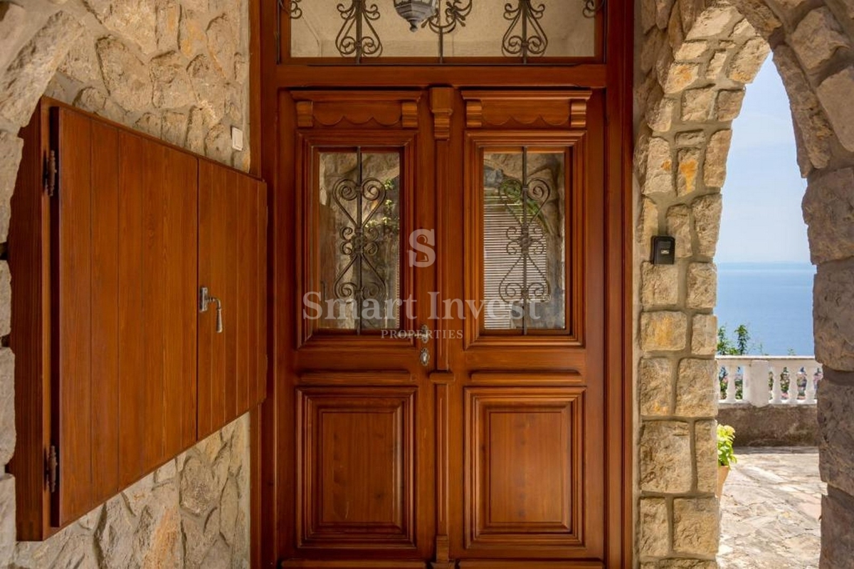 Stanovanje Lovran, 135m2