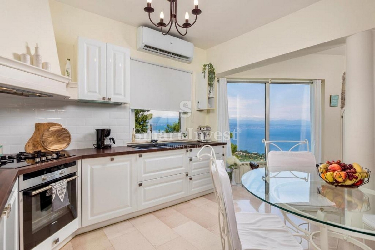 Stanovanje Lovran, 135m2