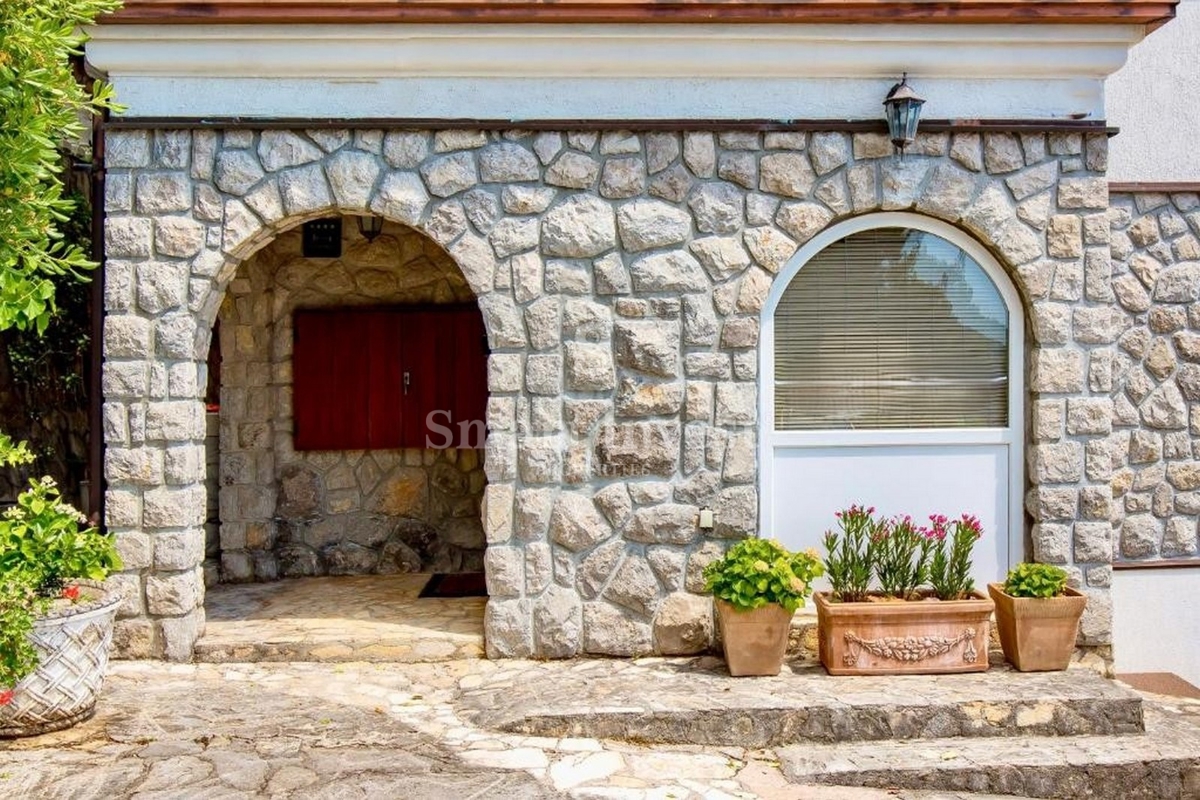 Stanovanje Lovran, 135m2