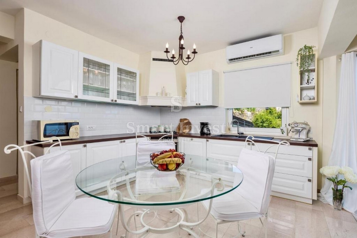 Stanovanje Lovran, 135m2