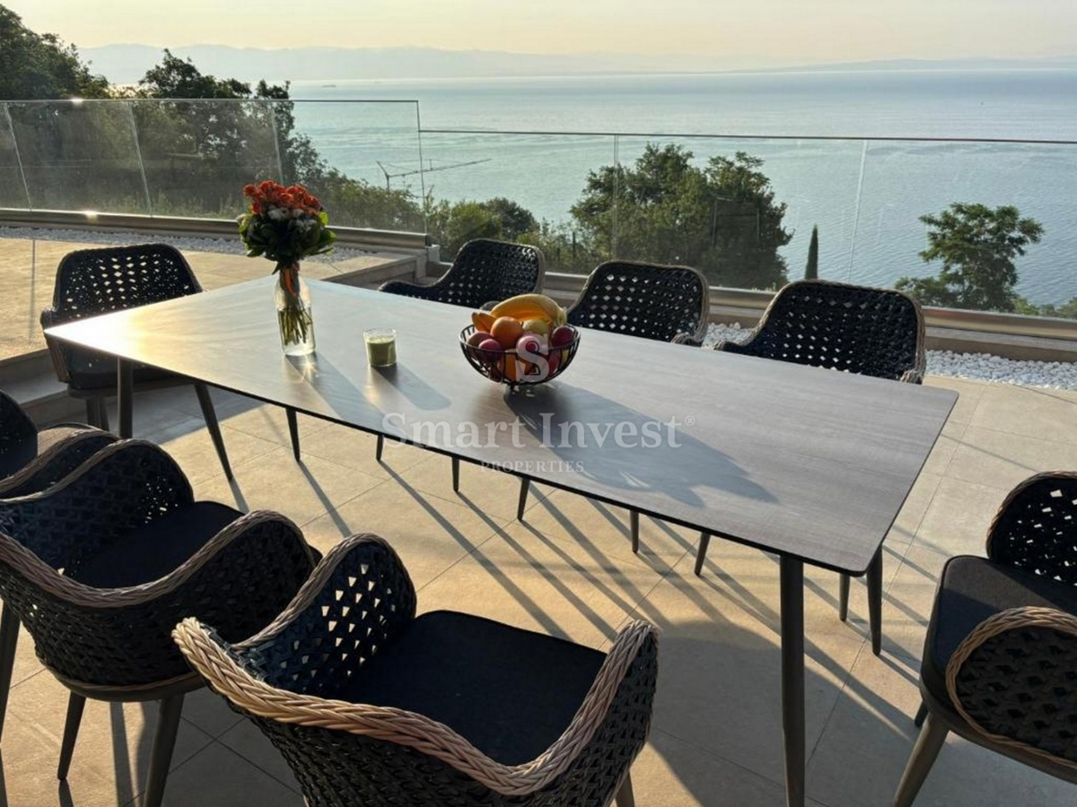 Hiša Medveja, Lovran, 235m2